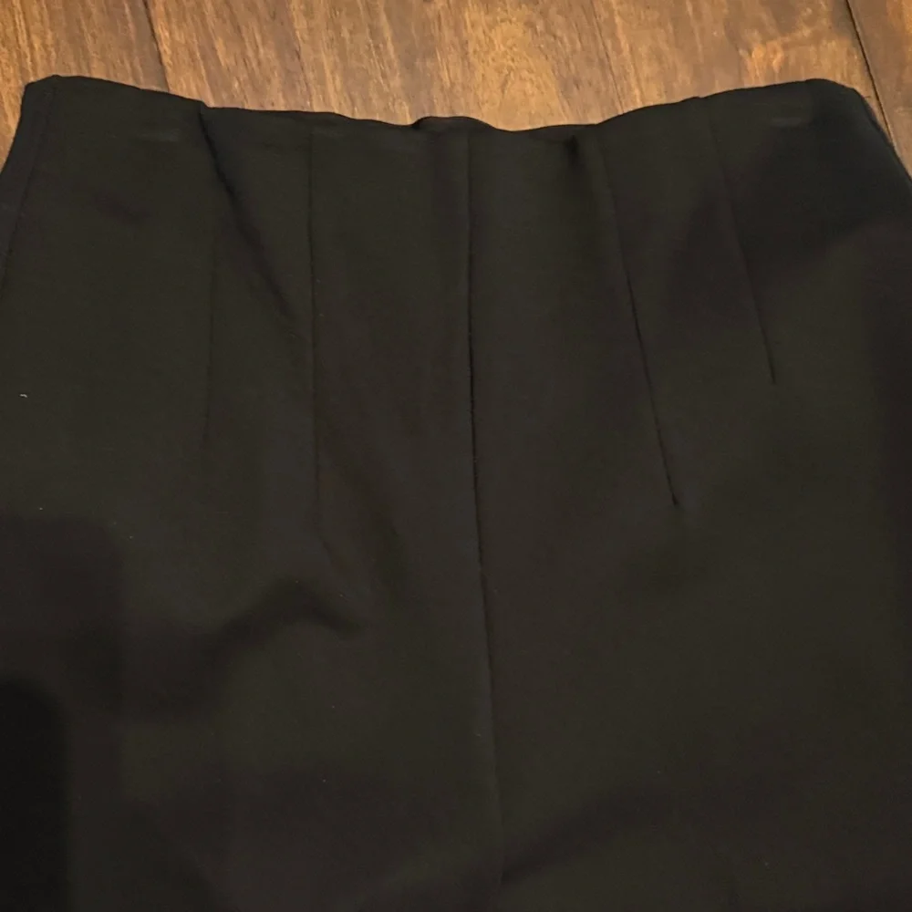 Banana republic Ponte S small black stretchy, extremely comfortable dress pants - Picture 10 of 10